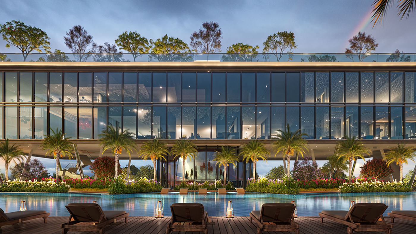 Pool & Amenities